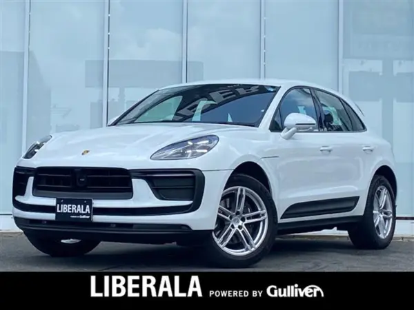 2022 Porsche Macan — photo 1