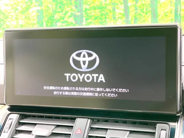 2024 Toyota Landrcuiser 300 — photo 7 | Tuminion Kenya