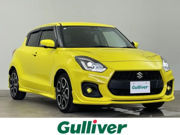 2023 Suzuki Swift — photo 1