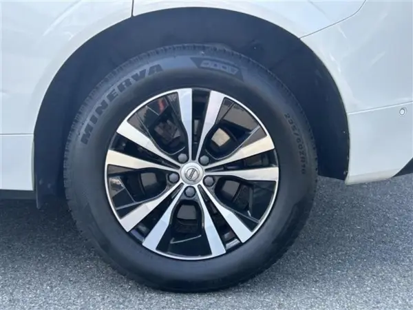 2019 Volvo Xc60 — photo 9 | Tuminion Kenya