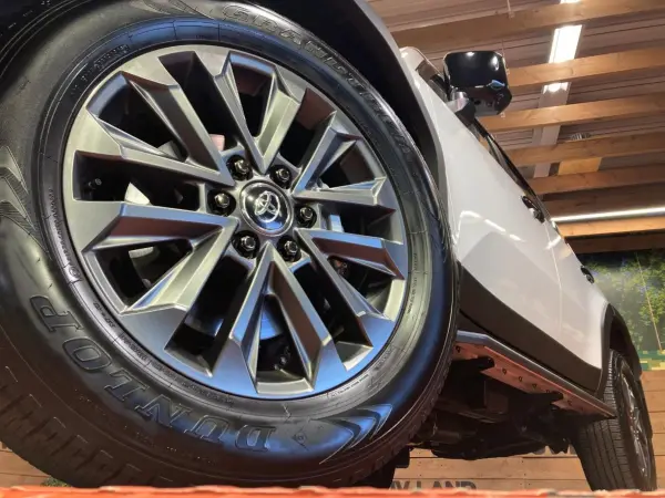 2025 Land Cruiser 250 — photo 8 | Tuminion Kenya