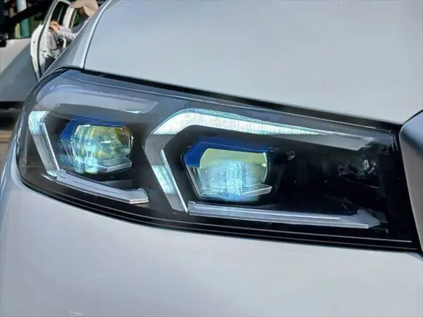 2023 Bmw 3 Series — photo 7 | Tuminion Kenya