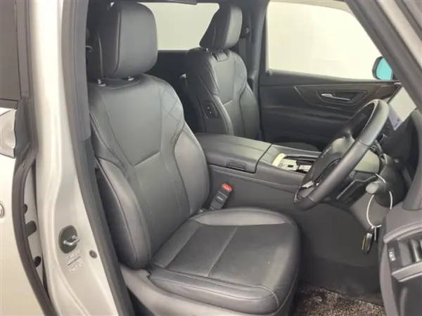 2024 Toyota Alphard — photo 9 | Tuminion Kenya