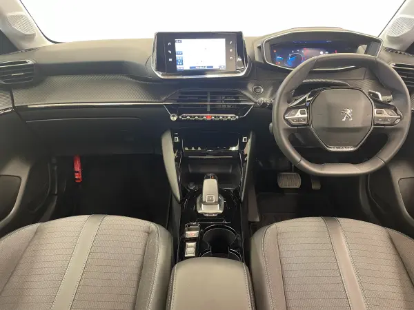 2021 Peugeot 208 — photo 2 | Tuminion Kenya