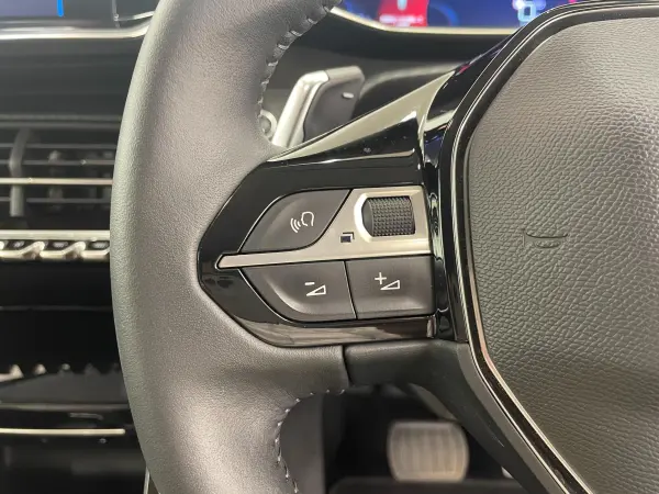 2021 Peugeot 208 — photo 7 | Tuminion Kenya