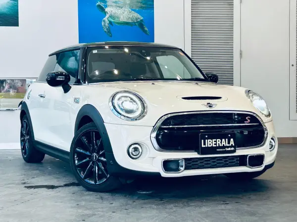 2020 Mini Cooper — photo 7 | Tuminion Kenya