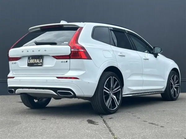 2021 Volvo Xc60 — photo 9 | Tuminion Kenya