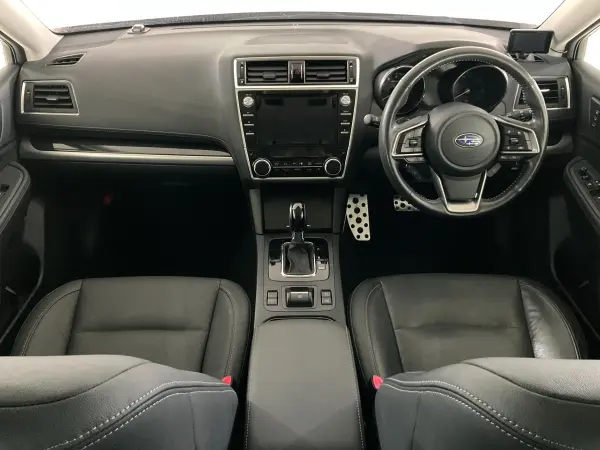 2019 Subaru Legacy Outback — photo 8 | Tuminion Kenya