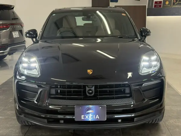 2022 Porsche Macan — photo 2 | Tuminion Kenya