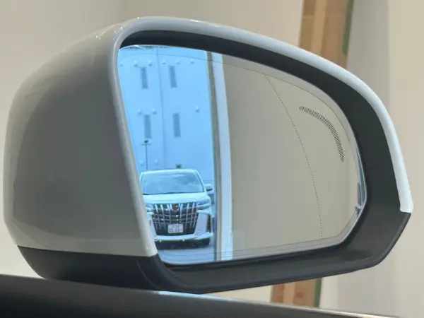 2021 Volvo Xc40 — photo 8 | Tuminion Kenya