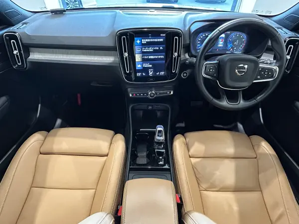 2021 Volvo Xc40 — photo 2 | Tuminion Kenya
