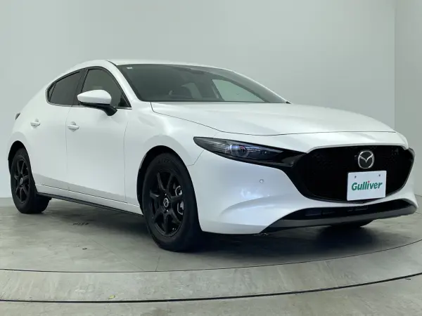 2021 Mazda 3 Fastback — photo 9 | Tuminion Kenya
