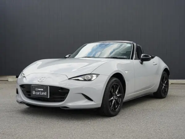 2024 Mazda Roadster — photo 1