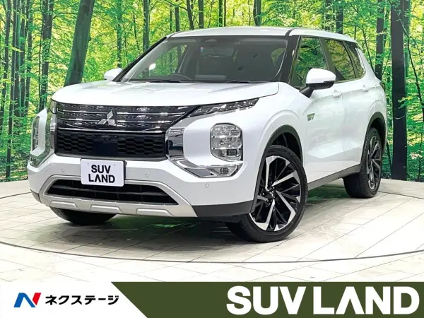 2022 Mitsubishi Outlander — photo 1