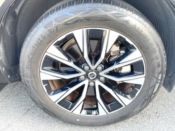 2023 Volvo Xc60 — photo 9 | Tuminion Kenya