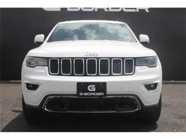 2018 Jeep Grand Cherokee — photo 8 | Tuminion Kenya