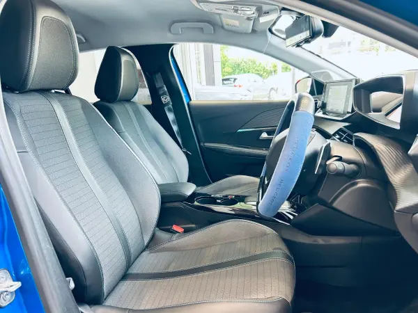 2023 Peugeot 208 — photo 9 | Tuminion Kenya