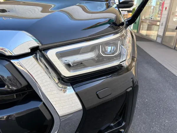 2023 Toyota Hilux — photo 8 | Tuminion Kenya