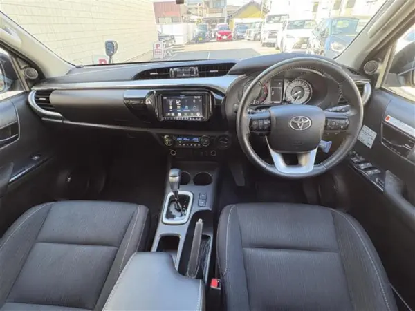 2023 Toyota Hilux — photo 2 | Tuminion Kenya