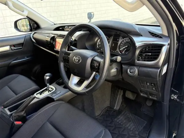 2023 Toyota Hilux — photo 3 | Tuminion Kenya