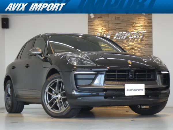 Porsche Macan T PDK 4WD Current Model Sport Chrono Panoramic Sunroof LED Headlights Black Partial Leather GT Steering Wheel Seat Heater 3-Zone AC LDW & LCA PCM Navigation Surround View Camera & PAS ACC Comfort Access PASM Sport Tailpipes Genuine 20AW Non-Smoker New Car Warranty (Black) — 2024, 23,000km, for sale in Kenya