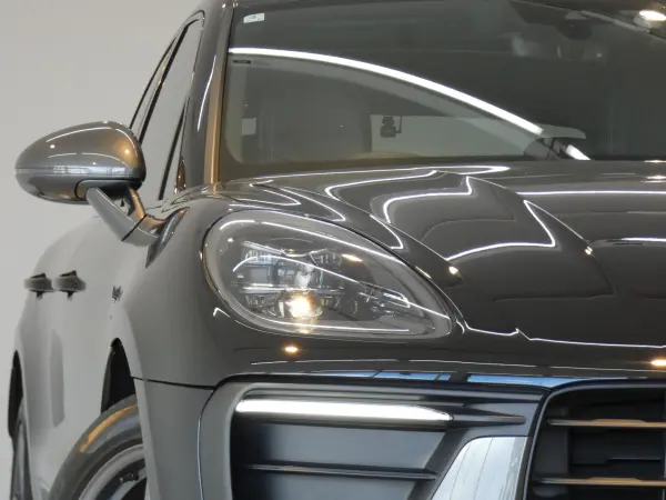 2024 Porsche Macan — photo 3 | Tuminion Kenya