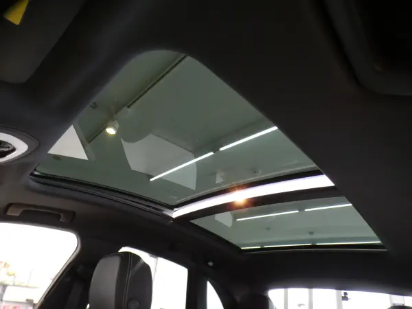 2024 Porsche Macan — photo 7 | Tuminion Kenya