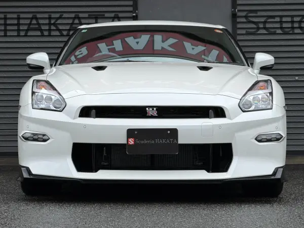 2025 Nissan Gt-r — photo 2 | Tuminion Kenya