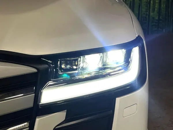 2024 Toyota Landrcuiser 300 — photo 8 | Tuminion Kenya