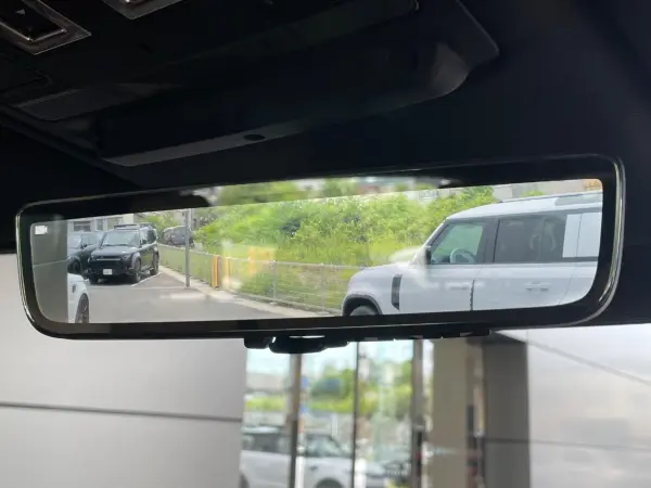 2025 Landrover Defender — photo 8 | Tuminion Kenya