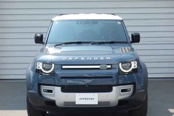 2022 Landrover Defender — photo 2 | Tuminion Kenya
