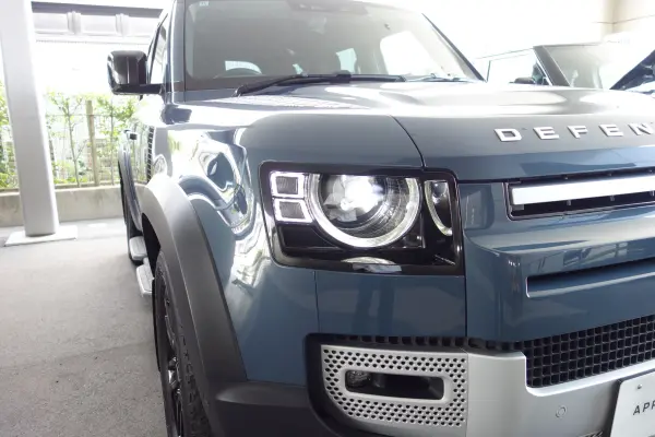 2022 Landrover Defender — photo 9 | Tuminion Kenya