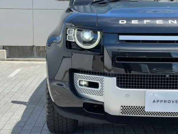 2023 Landrover Defender — photo 8 | Tuminion Kenya