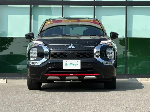 2023 Mitsubishi Outlander — photo 8 | Tuminion Kenya