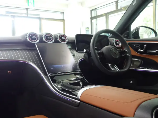 2025 Mercedes Amg C Class — photo 8 | Tuminion Kenya