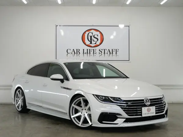 Volkswagen Arteon TSI 4Motion R-Line Advance 4WD — 2019, 11,000km, for sale in Kenya