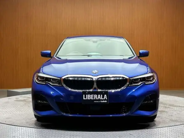 2021 Bmw 3 Series — photo 8 | Tuminion Kenya