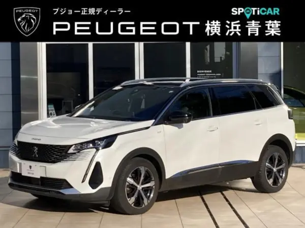 2021 Peugeot 5008 — photo 1