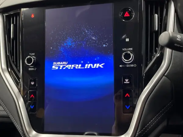 2024 Subaru Legacy Outback — photo 3 | Tuminion Kenya
