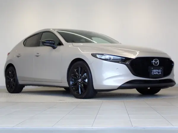 2024 Mazda 3 Fastback — photo 8 | Tuminion Kenya