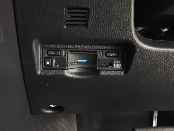 2024 Toyota Noah — photo 3 | Tuminion Kenya