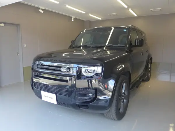 2024 Landrover Defender — photo 2 | Tuminion Kenya