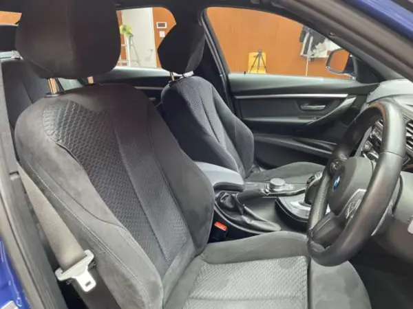 2018 Bmw 3 Series — photo 7 | Tuminion Kenya