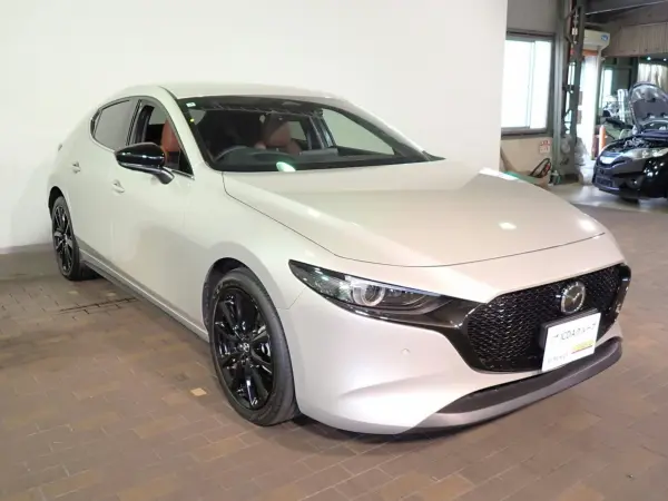2025 Mazda 3 Fastback — photo 7 | Tuminion Kenya
