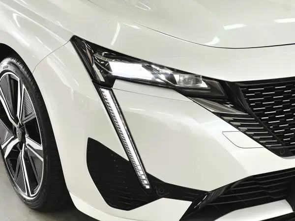 2023 Peugeot 308 — photo 9 | Tuminion Kenya