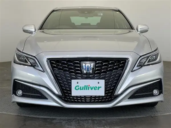 2021 Toyota Crown — photo 7 | Tuminion Kenya