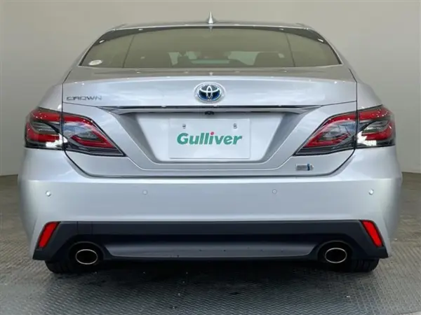 2021 Toyota Crown — photo 8 | Tuminion Kenya