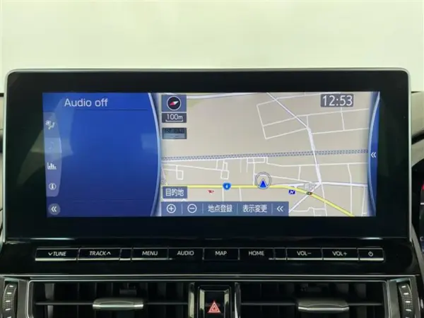 2021 Toyota Crown — photo 1