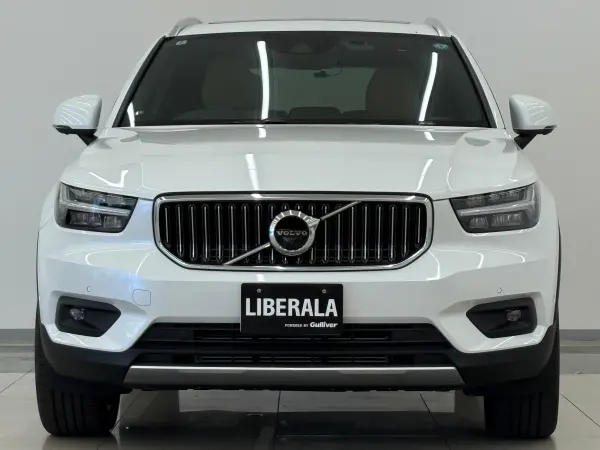 2022 Volvo Xc40 — photo 8 | Tuminion Kenya