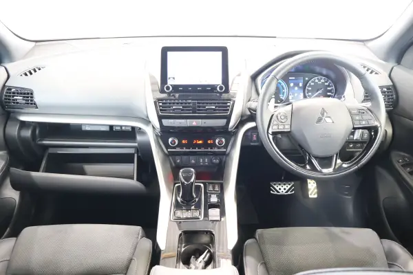 2024 Mitsubishi Eclipse Cross — photo 3 | Tuminion Kenya